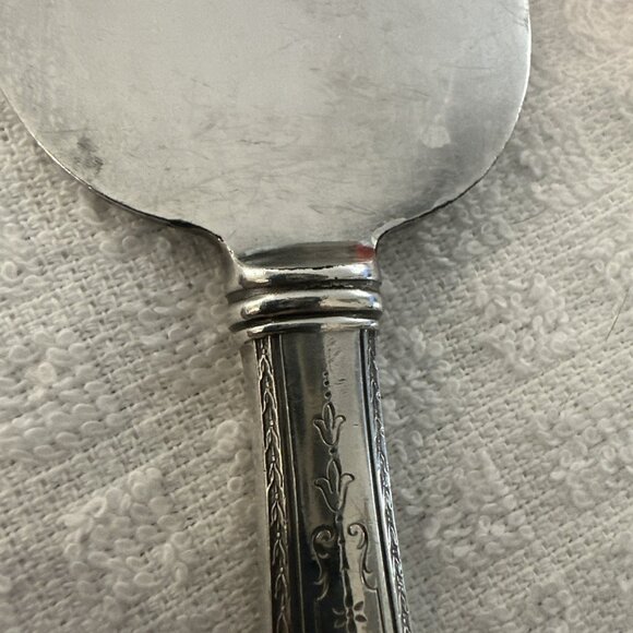 Unmarked Silverplate Pie Cake Server Bright Cut Floral Rope Border Vintage - Picture 7 of 10